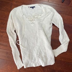 American eagle light sweater